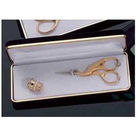 Ciseaux à broder cigogne et dé à coudre