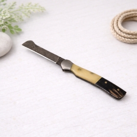Greffoir lame damas manche Os et Corne noire